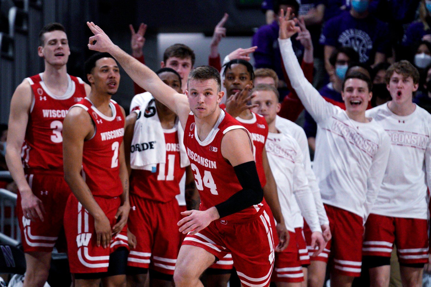Wisconsin Northwestern Basketball